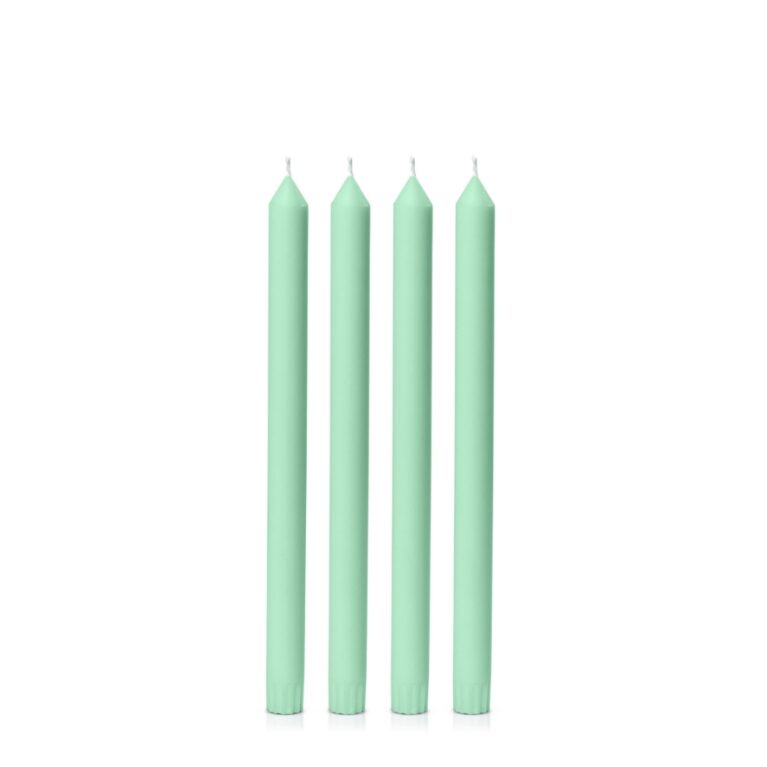 MINT GREEN DINNER CANDLE